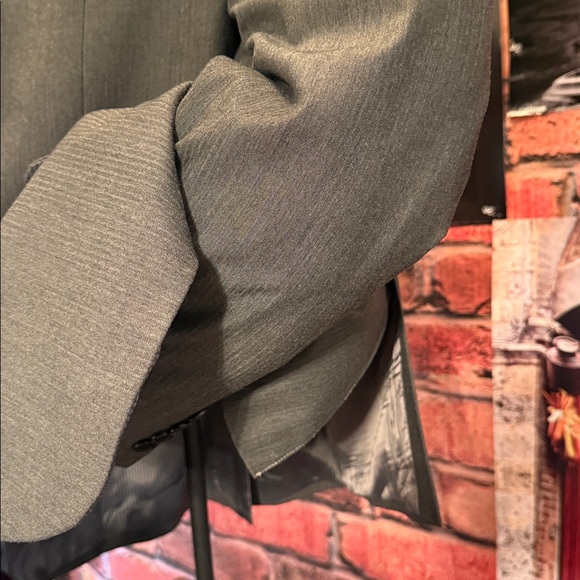 Joseph Abboud Sport Coat - Picture 9 of 17